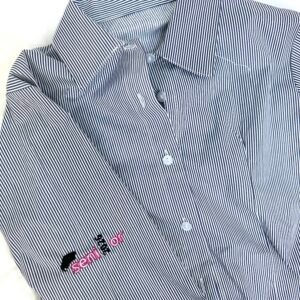 تطريز على چم القميص المدرسي