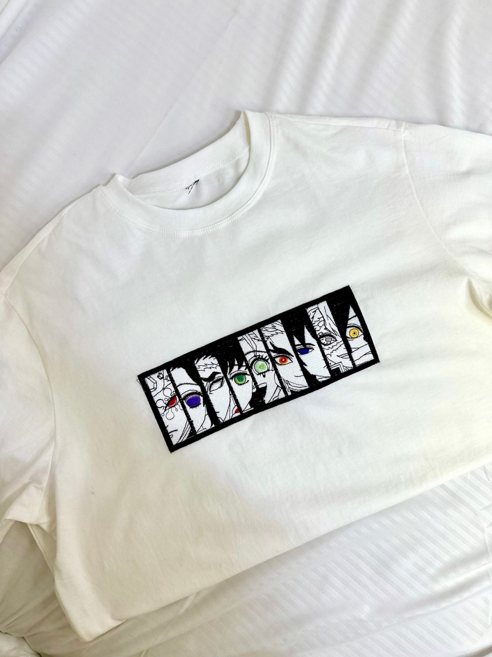 تيشيرت على جميع الهاشيرا