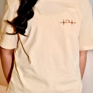 تيشيرت تطريز من تصميمنا على القهوه